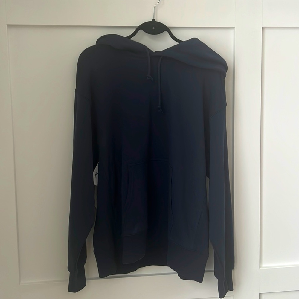 Navy blue sweat shirt
